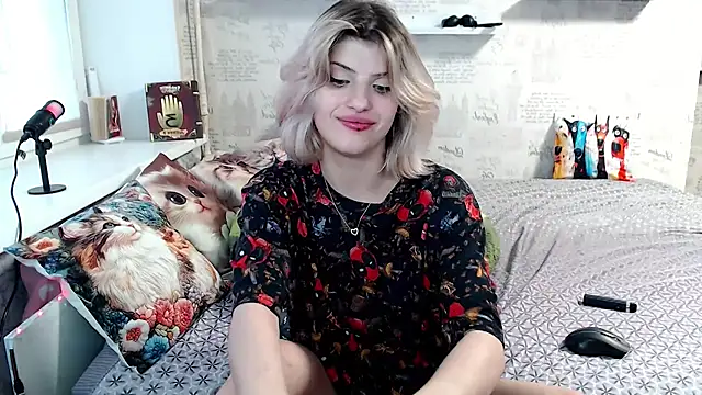 AleksandraJames