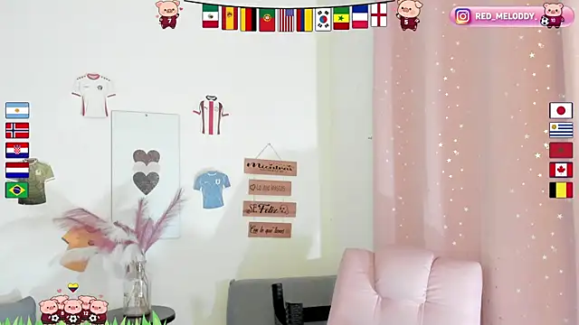 RedMeloddy webcam