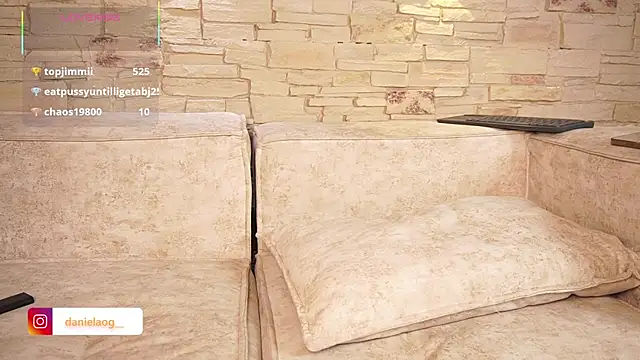 Elise_Diamond webcam
