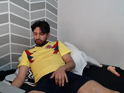 thomass1018 webcam