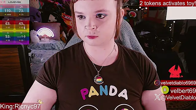 VelvetDiablo webcam