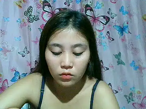 SexyAsianPussy4u webcam