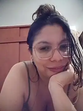 Carliina_Soussa live cam on StripChat
