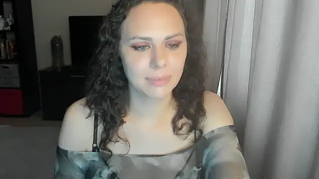 MollyCheiz live cam on StripChat