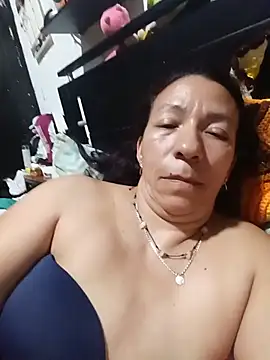 Antonela45 webcam