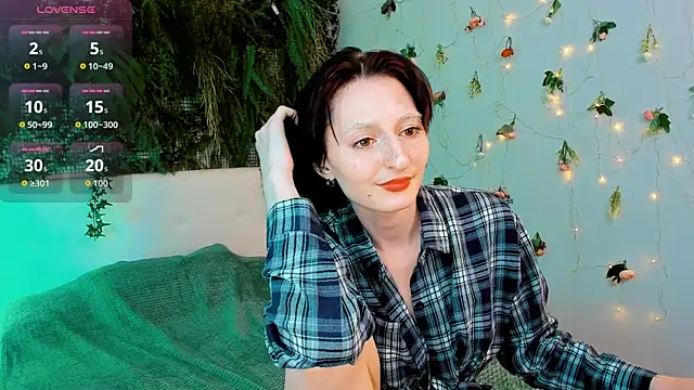 Kira__Cutie webcam