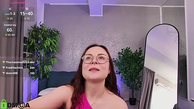LanaKream live cam on StripChat