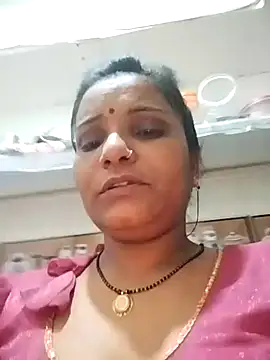 Cut_rani64 webcam