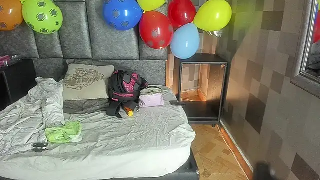 Noemy_Foxxx webcam