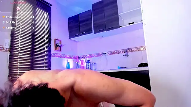 Jhonny-Blake live cam on StripChat