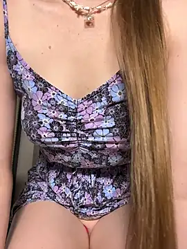 NickiLike