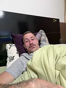 MeladoDiMel live cam on StripChat