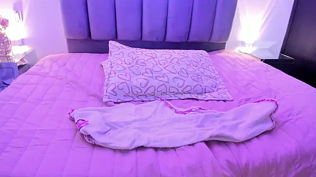 melodyprice - MelodyPrice's free webcam - UK Sex Cams
