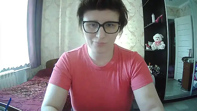 Lolitiaa live cam on StripChat