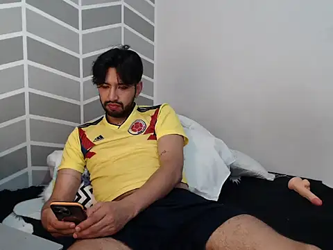 thomass1018 webcam