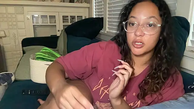 dreamyriri webcam