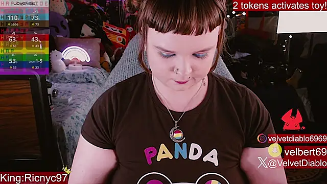 VelvetDiablo webcam