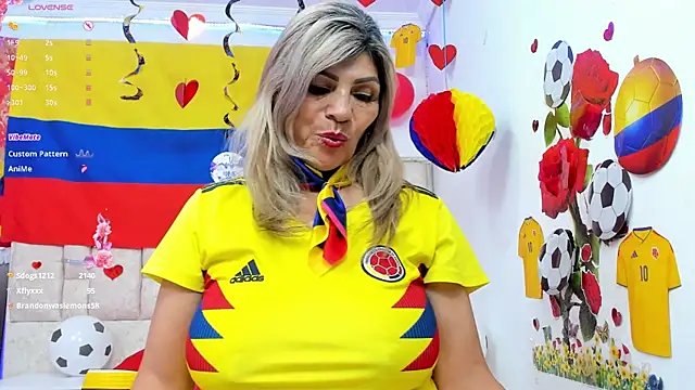 Celeste_Lincon webcam
