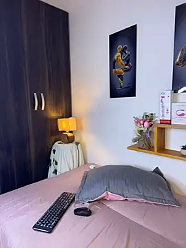 nairagold_