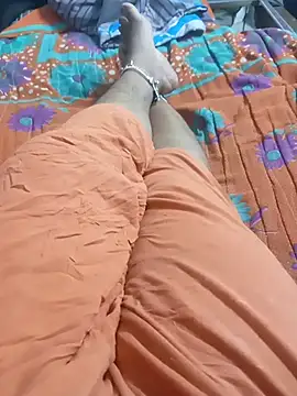rathi_telugu_girl - Rathi_telugu_girl's free webcam - UK Sex Cams