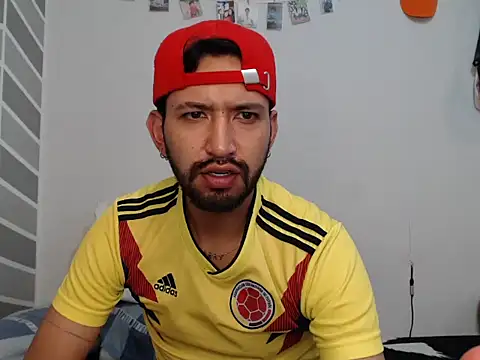 thomass1018 webcam