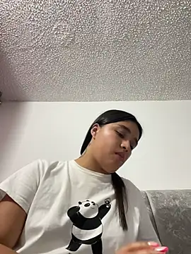 I_Samanthaa webcam