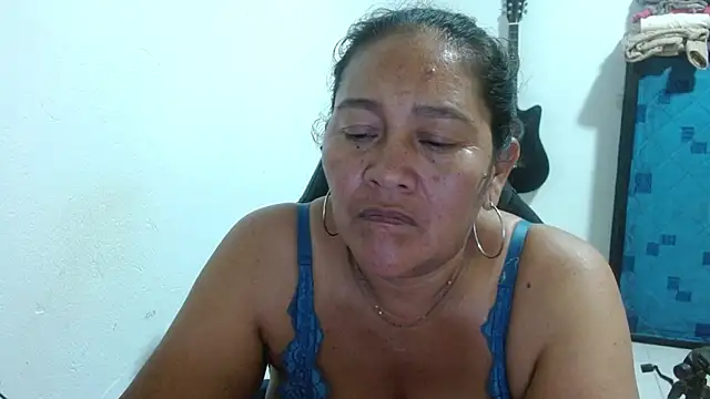 katia_mature webcam