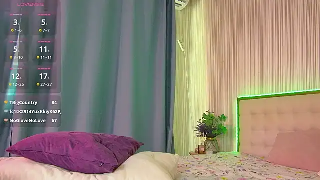 RubyValen webcam