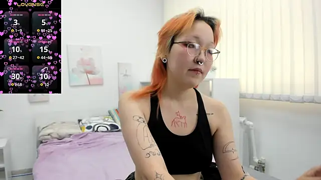 Cute__Kiko webcam