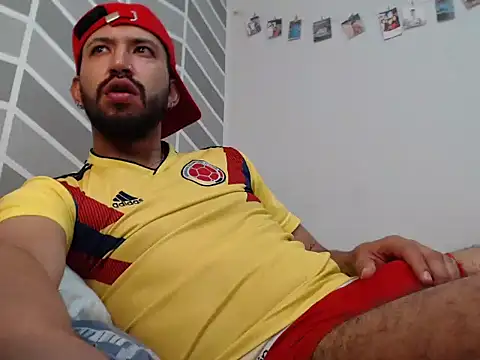 thomass1018 webcam