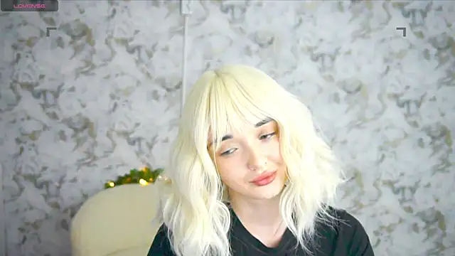 Ashley_S webcam