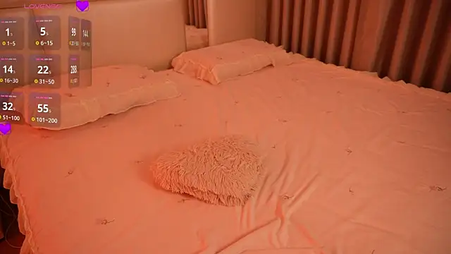 Lilly_Colins webcam