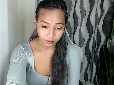 sweetiie_caren webcam