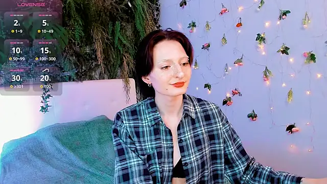 Kira__Cutie webcam