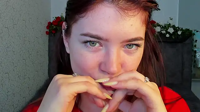MelissaMay__ webcam