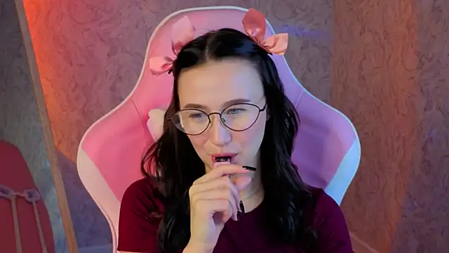 _Kiki_angelll_ webcam