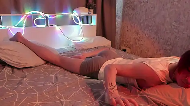 SolarFringe live sex cam