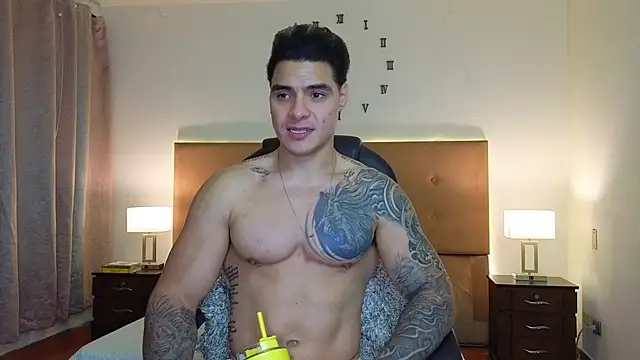 Steven_Velez