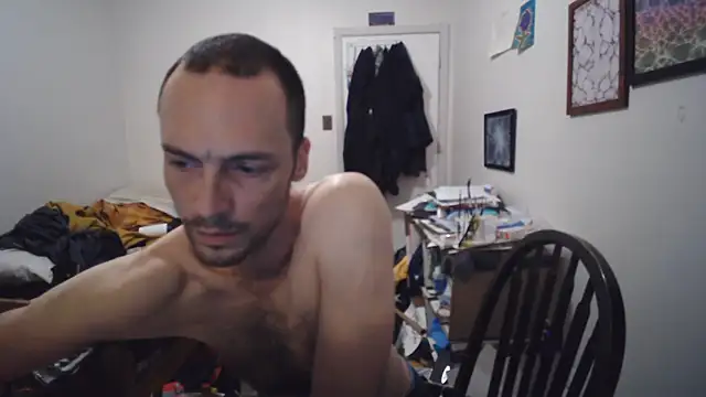 JohnnyMoves live cam on StripChat