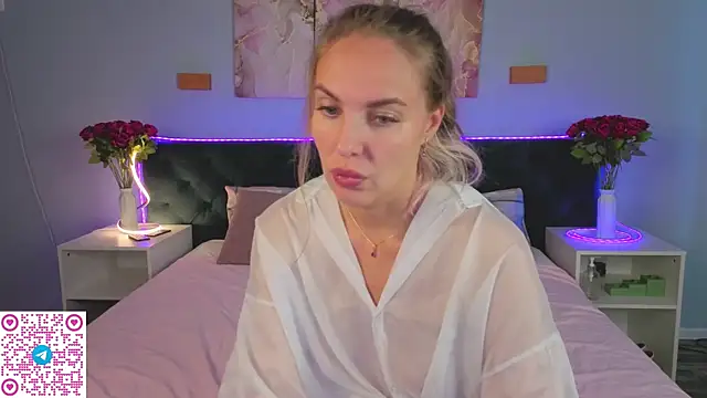 Kelly_Hardy webcam