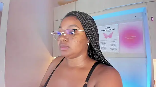 tamaraa_smiith webcam