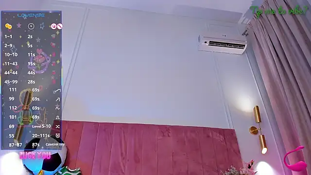 Mayzzie webcam
