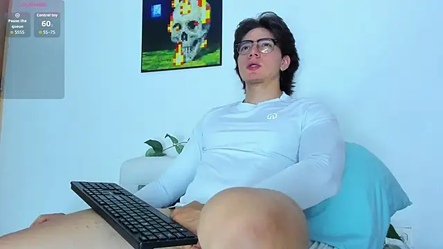 AngelBennet_ webcam
