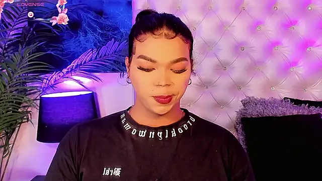 Keira_Fox31 webcam