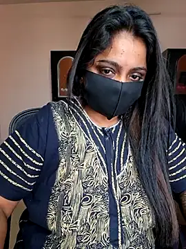 Queen_ilakiya webcam