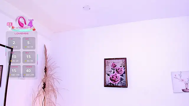 EmmaMyers1 webcam