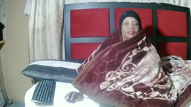 JoycyQueen webcam