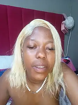 PinkyxGodess webcam