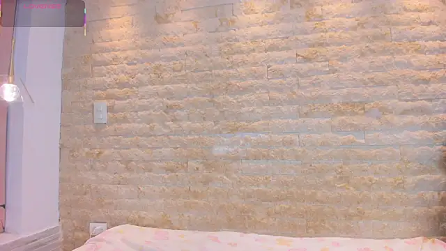 mirella_bowens webcam