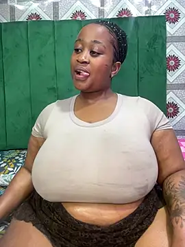 Curveybubbles23 webcam